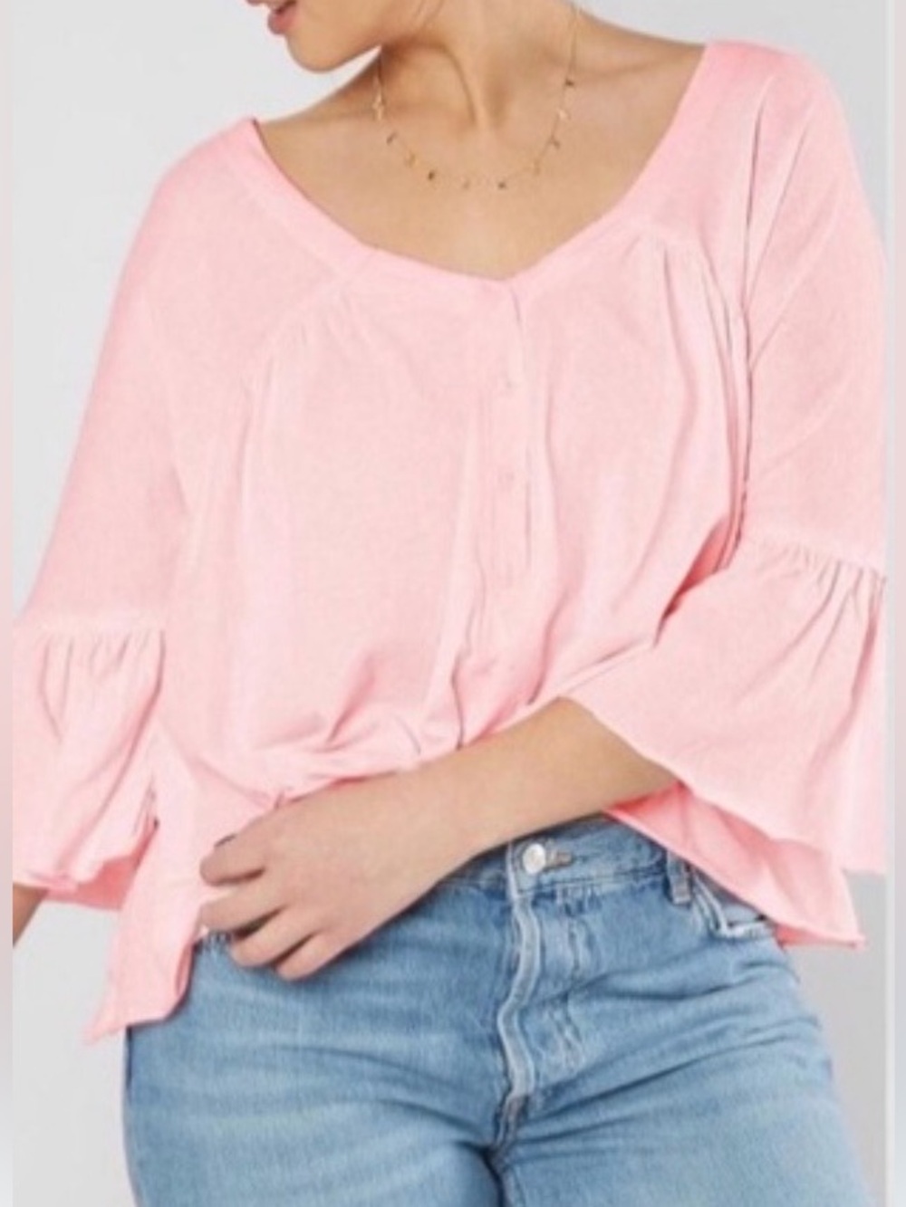 Free People Pink Sweet Little
Peplum V Neck Tee